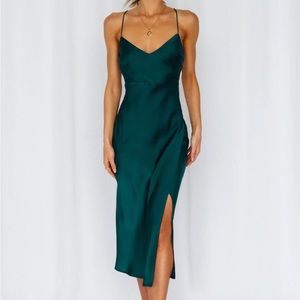 Hello molly Green Midi Dress